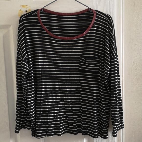 Long sleeve striped shirt - Picture 1 of 4